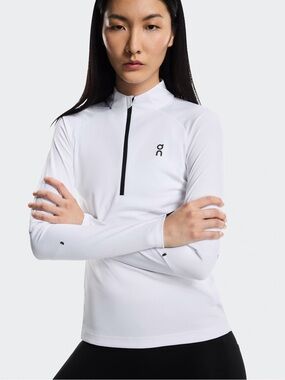 On Climate Shirt Women's White Long Sleeve 1/4 Zip Athletic M Moisture Wicking